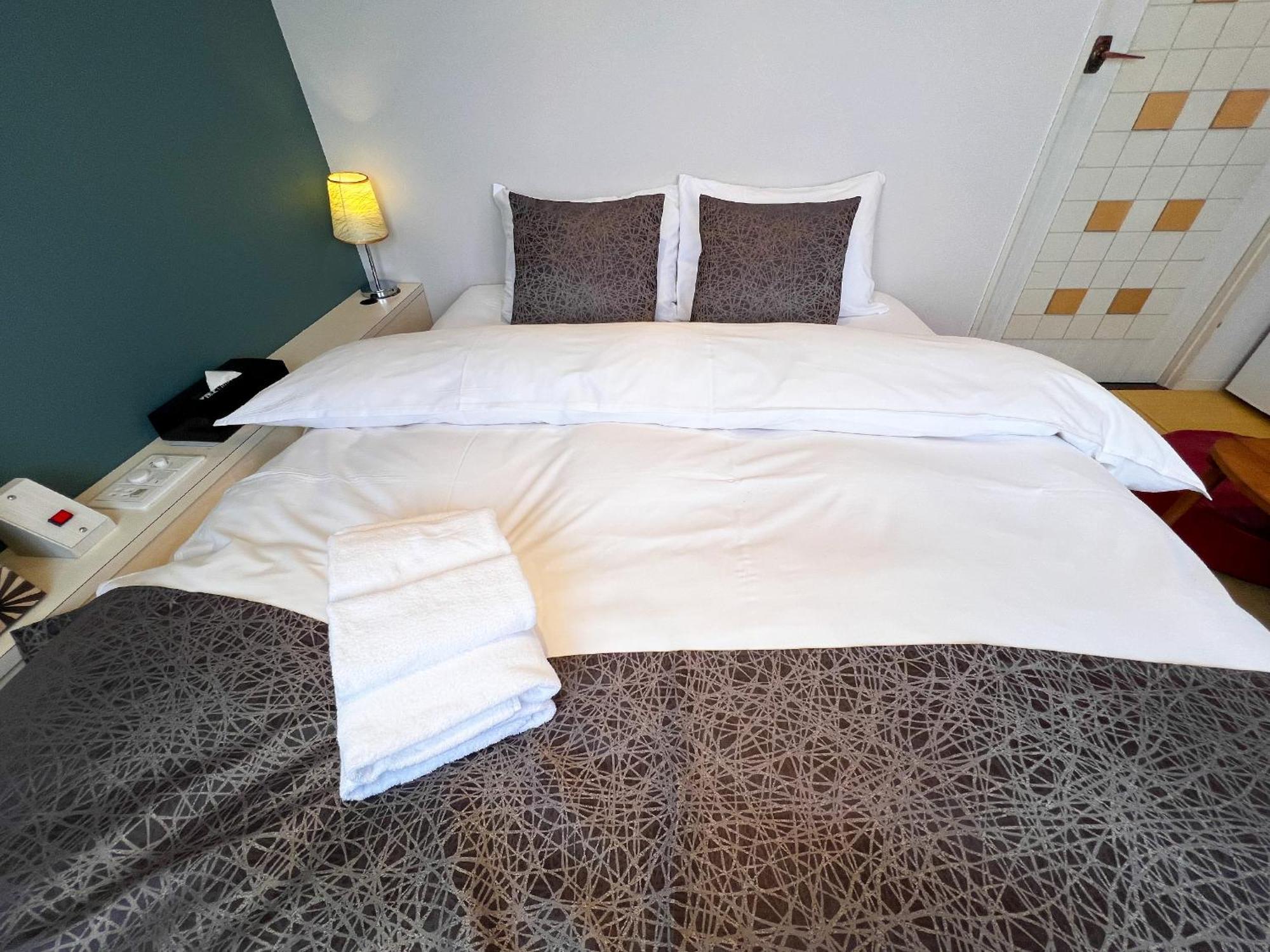 Hotel Hagoromo Hirosima Kültér fotó