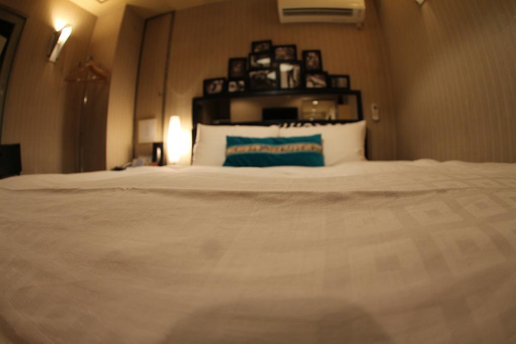 Hotel Hagoromo Hirosima Kültér fotó